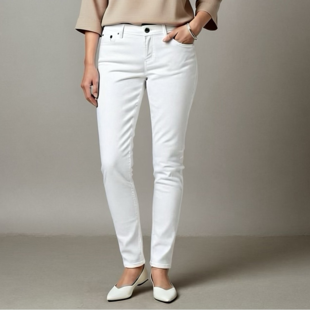 No Boundaries Women's/ Teen’s White Skinny Jeans